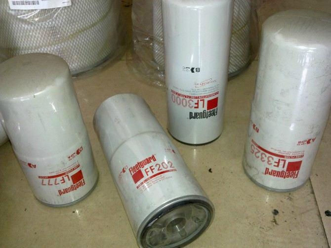 柴油發(fā)電機(jī)組濾芯