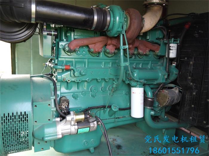 常州武進(jìn)發(fā)電機(jī)出租租賃工地租用300KW發(fā)電機(jī)組發(fā)電施工現(xiàn)場(chǎng)