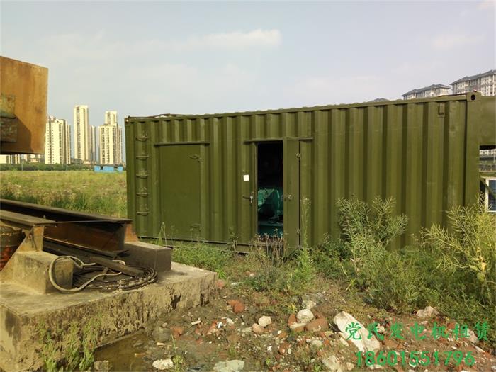 江蘇常州發(fā)電機(jī)出租租賃工程租用300KW發(fā)電機(jī)組發(fā)電施工現(xiàn)場(chǎng)